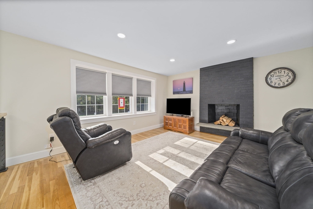 254 Winter Street Hanover, MA 02339 - Photo 12 of 37