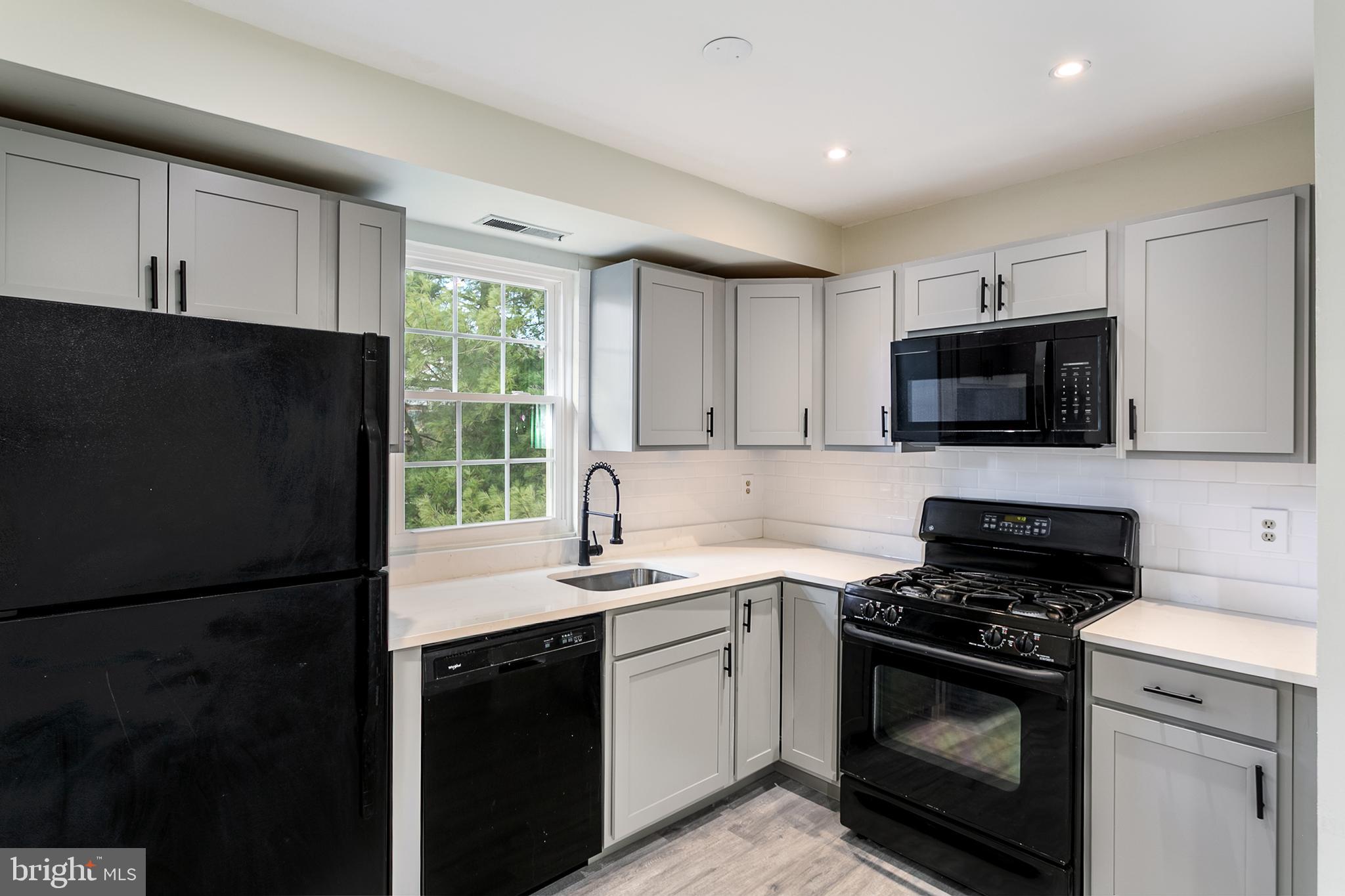 11902 Tarragon Road, Unit K Reisterstown, MD 21136 - Photo 7 of 13 Kitchen
