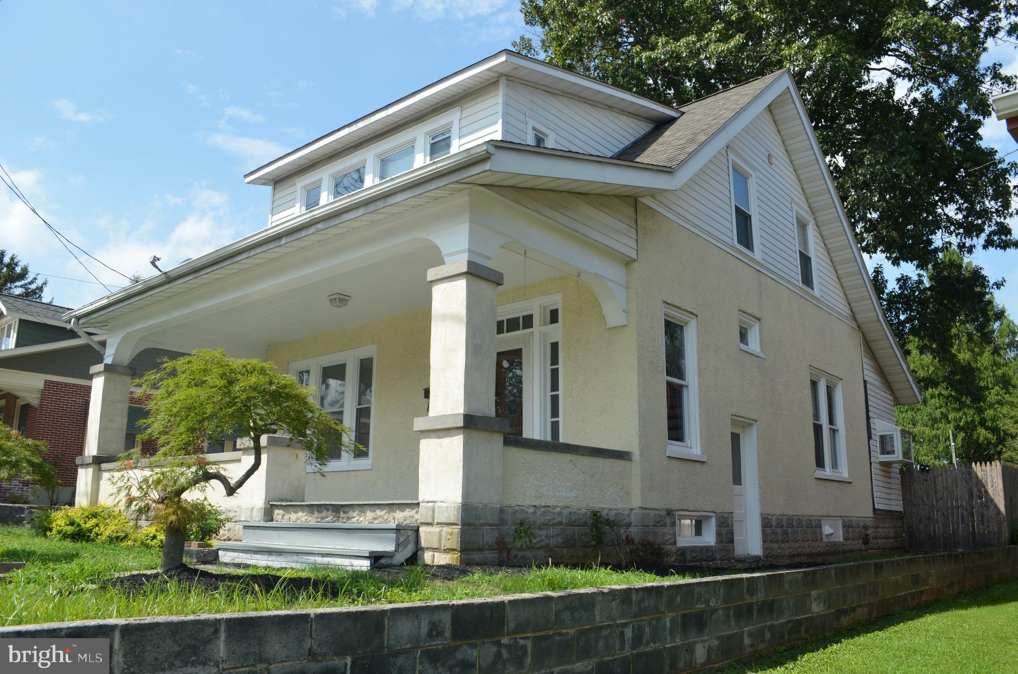 2067 Main Street Lititz, PA 17543 - Photo 1 of 41