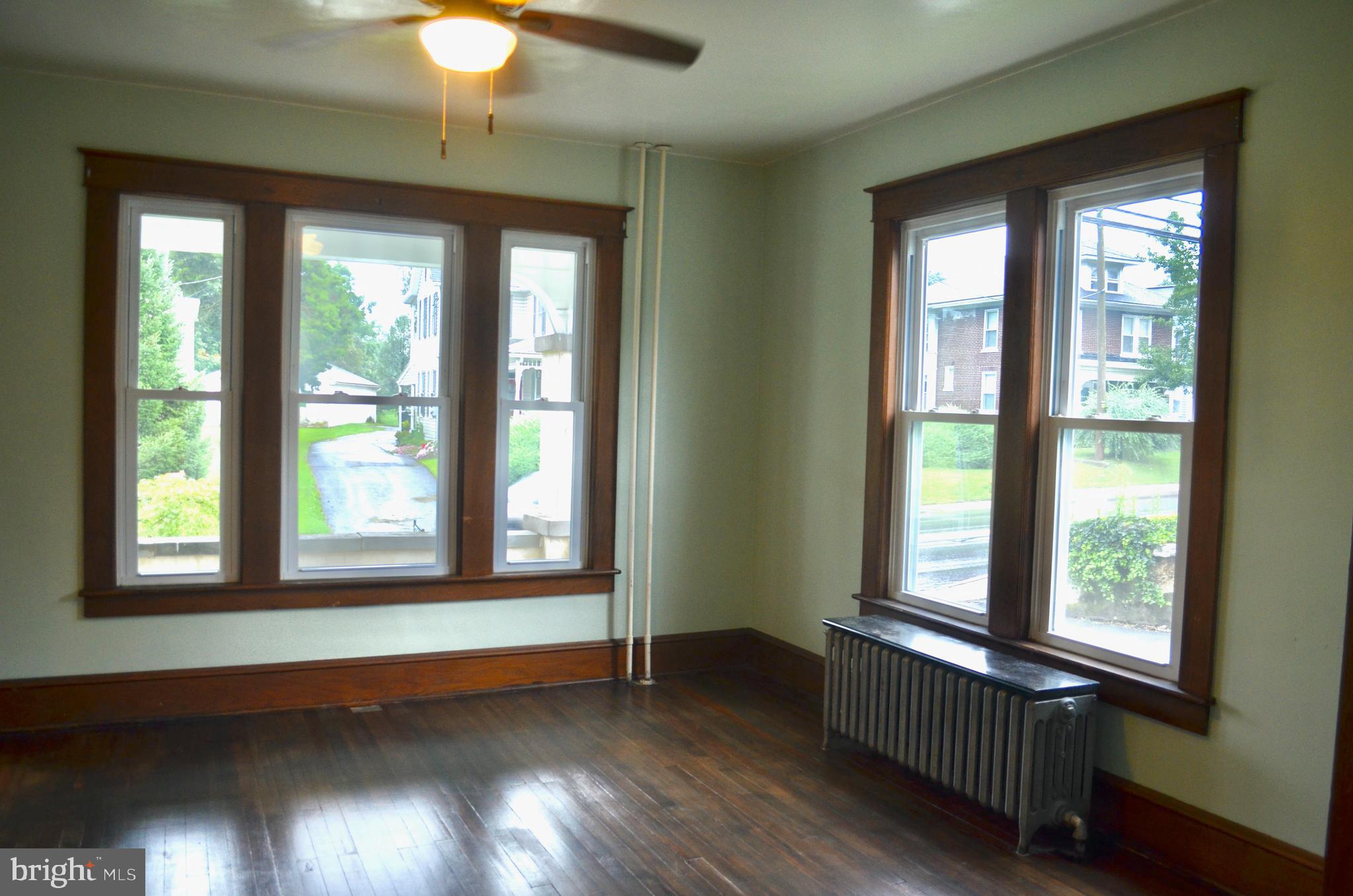 2067 Main Street Lititz, PA 17543 - Photo 11 of 41