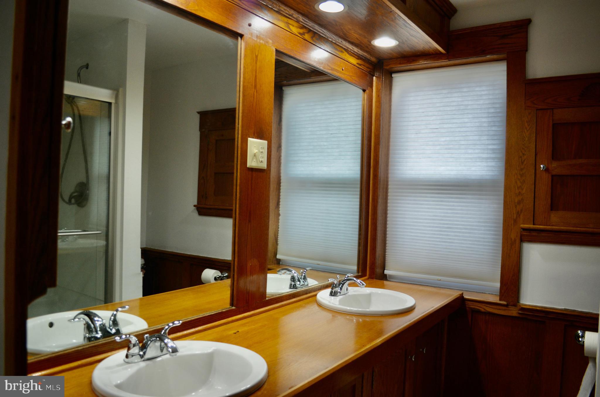 2067 Main Street Lititz, PA 17543 - Photo 25 of 41