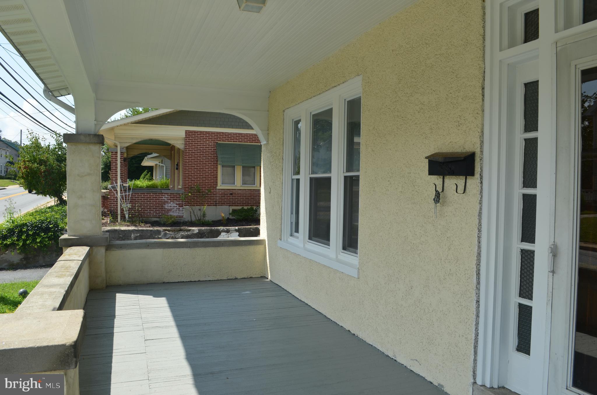 2067 Main Street Lititz, PA 17543 - Photo 6 of 41