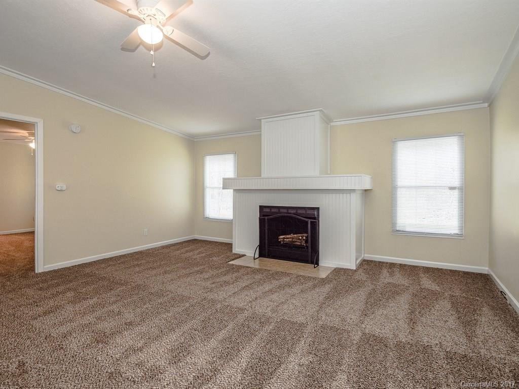 164 Carlyle Road, Unit 9 Troutman, NC 28166 - Photo 12 of 24 Gallery Image 12
