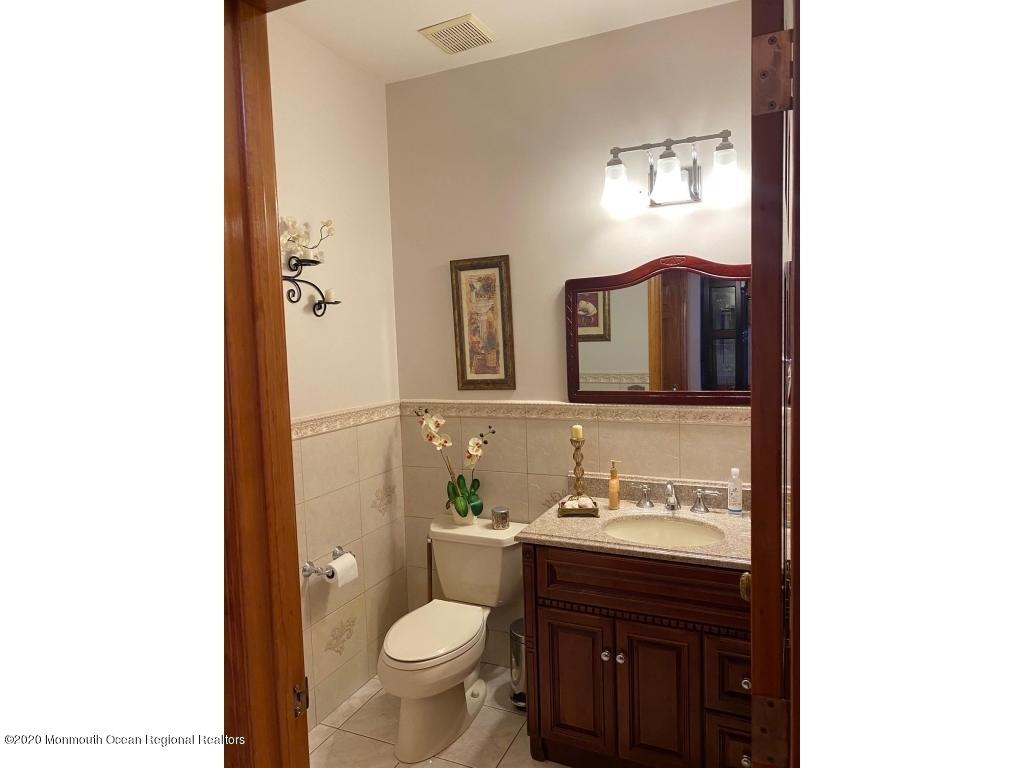 128 Paint Island Spring Road Millstone Township, NJ 08510 - Photo 13 of 37 13-Half Bath