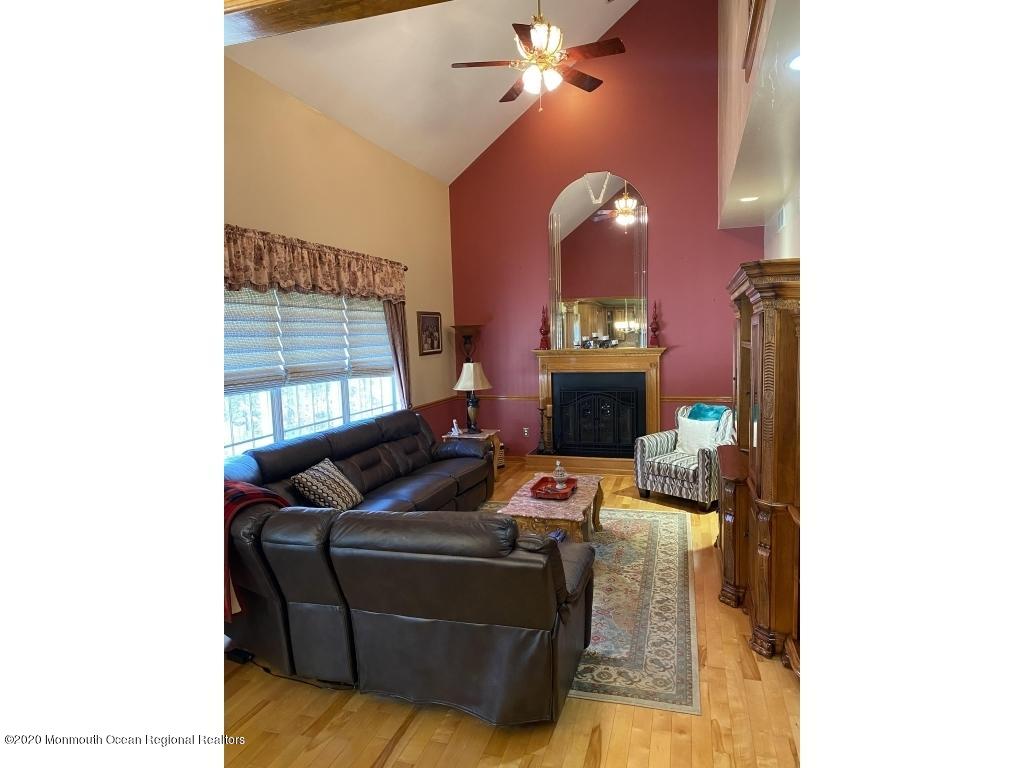 128 Paint Island Spring Road Millstone Township, NJ 08510 - Photo 14 of 37 14-Family Room