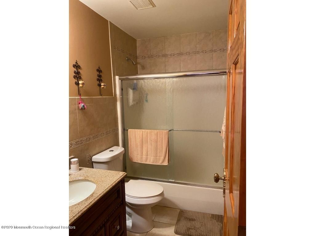 128 Paint Island Spring Road Millstone Township, NJ 08510 - Photo 28 of 37 28-Full Bath