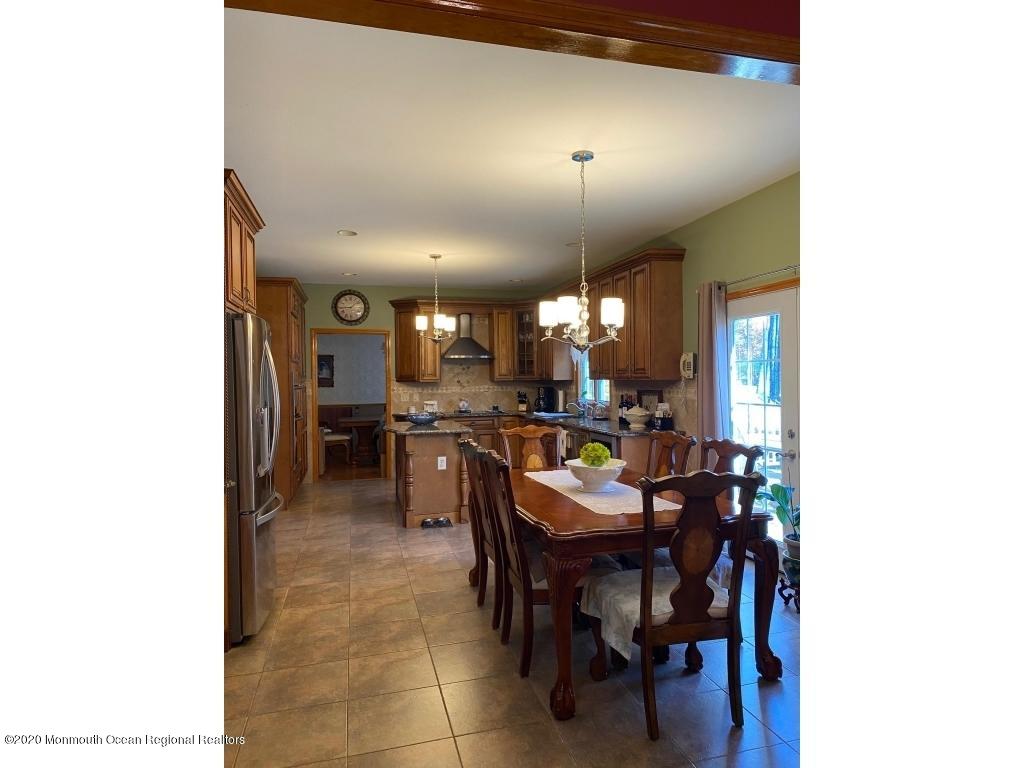 128 Paint Island Spring Road Millstone Township, NJ 08510 - Photo 10 of 37 10-Kitchen