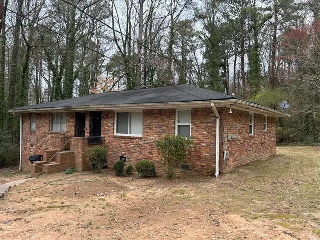 $1,150 | 6454 Raymond Drive, Union City, GA 30291