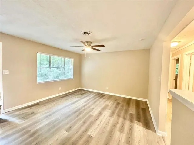 $1,150 | 6454 Raymond Drive, Union City, GA 30291