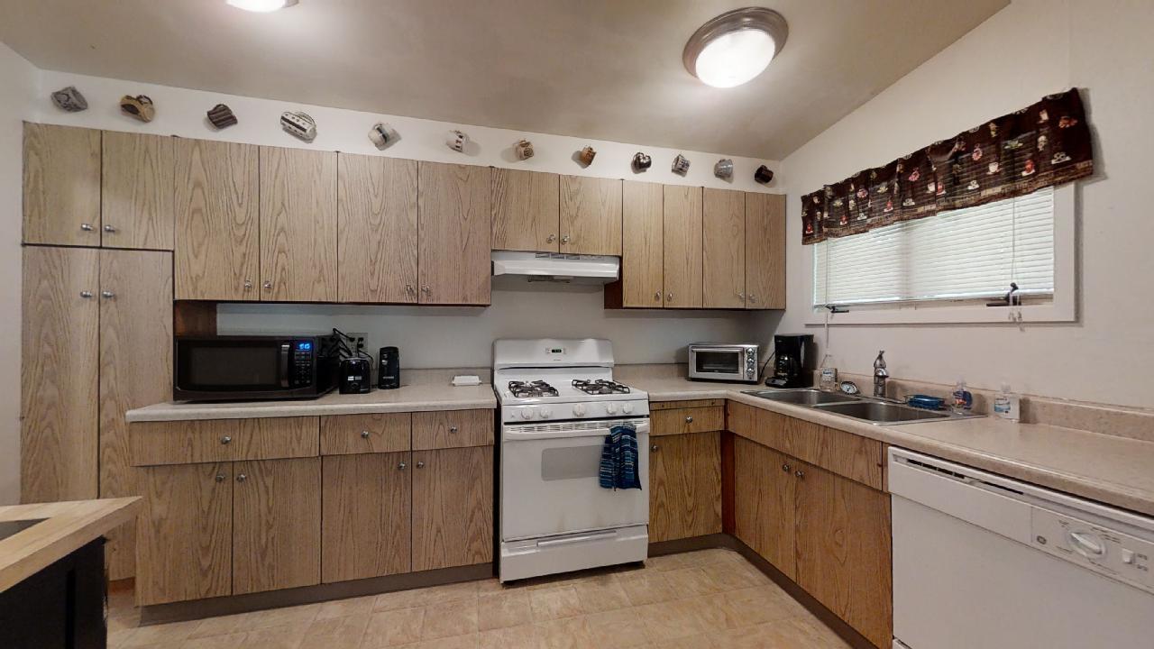 1525 Collier Avenue Rantoul, IL 61866 - Photo 17 of 37