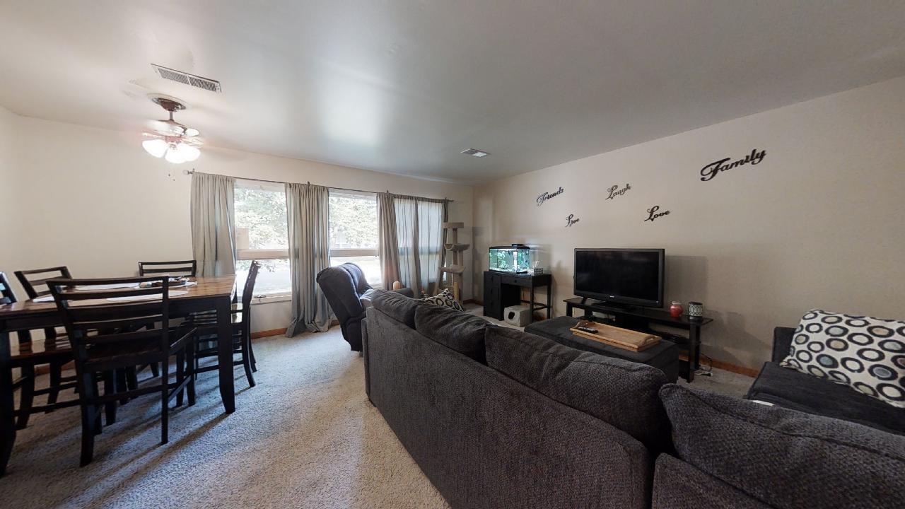 1525 Collier Avenue Rantoul, IL 61866 - Photo 6 of 37