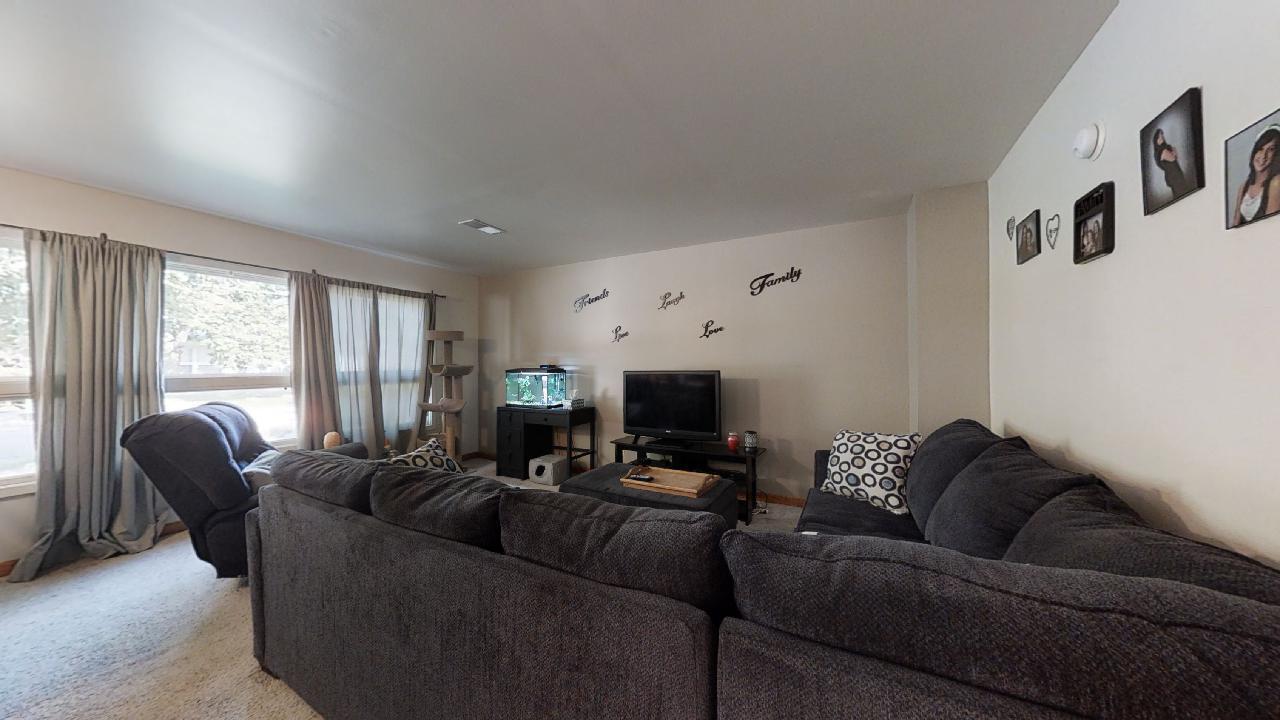 1525 Collier Avenue Rantoul, IL 61866 - Photo 7 of 37