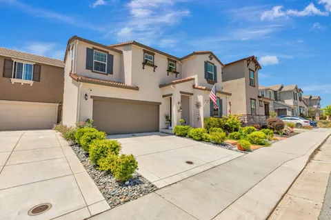 $1,100,000 | 1300 Qualteri Way, Gilroy, CA 95020