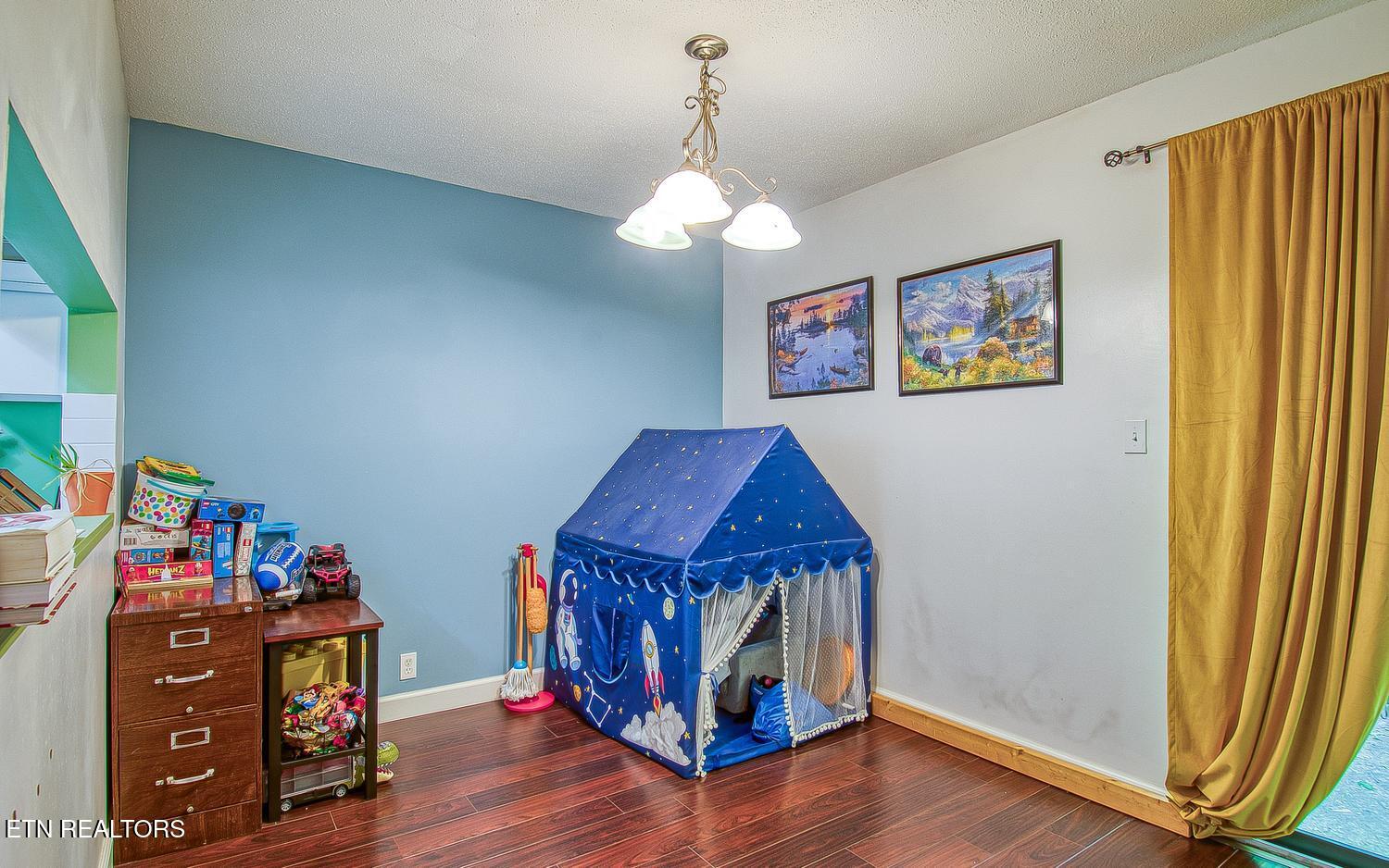 2705 Sood Road, Unit B Knoxville, TN 37921 - Photo 11 of 18 011-004-DSC 7815-1500x938