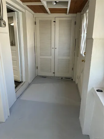 $3,300 | 6 Pavilion Road, Suffern, NY 10901