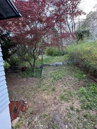 $3,300 | 6 Pavilion Road, Suffern, NY 10901