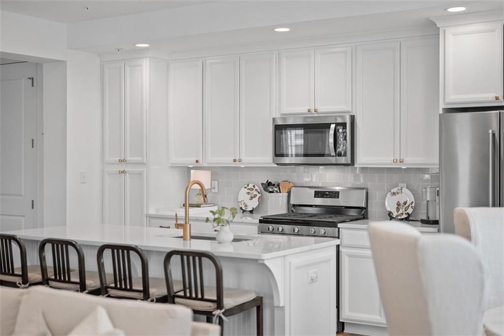 3100 Goodwin Alley Bridgeville, PA 15017 - Photo 13 of 41