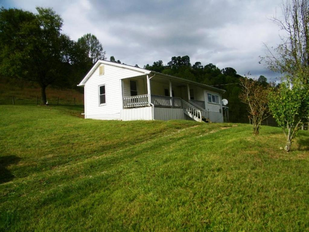 2628 Robinette Valley Road Duffield, VA 24244 - Photo 21 of 24 Photo 21