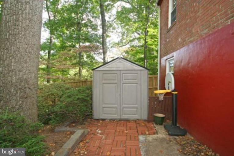 4015 25th Road North Arlington, VA 22207 - Photo 20 of 21 Exterior #2