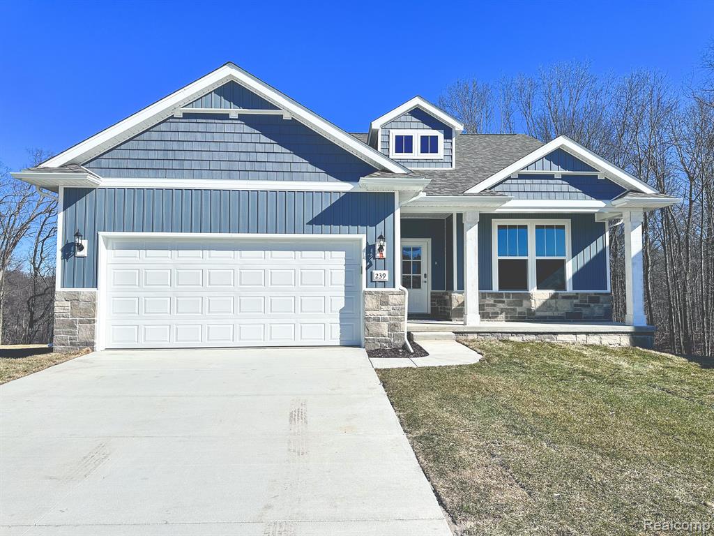 47 Dabate Howell, MI 48843 - Photo 2 of 34