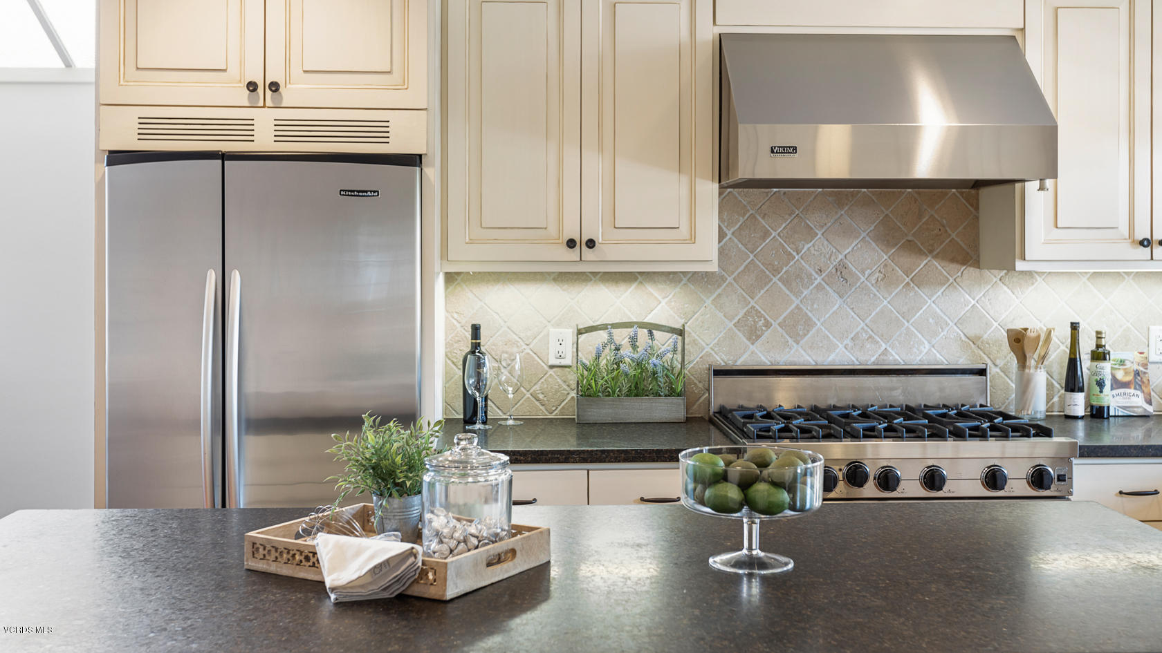 12252 Gorham Avenue Los Angeles, CA 90049 - Photo 18 of 59 a living room with furniture and potted plants