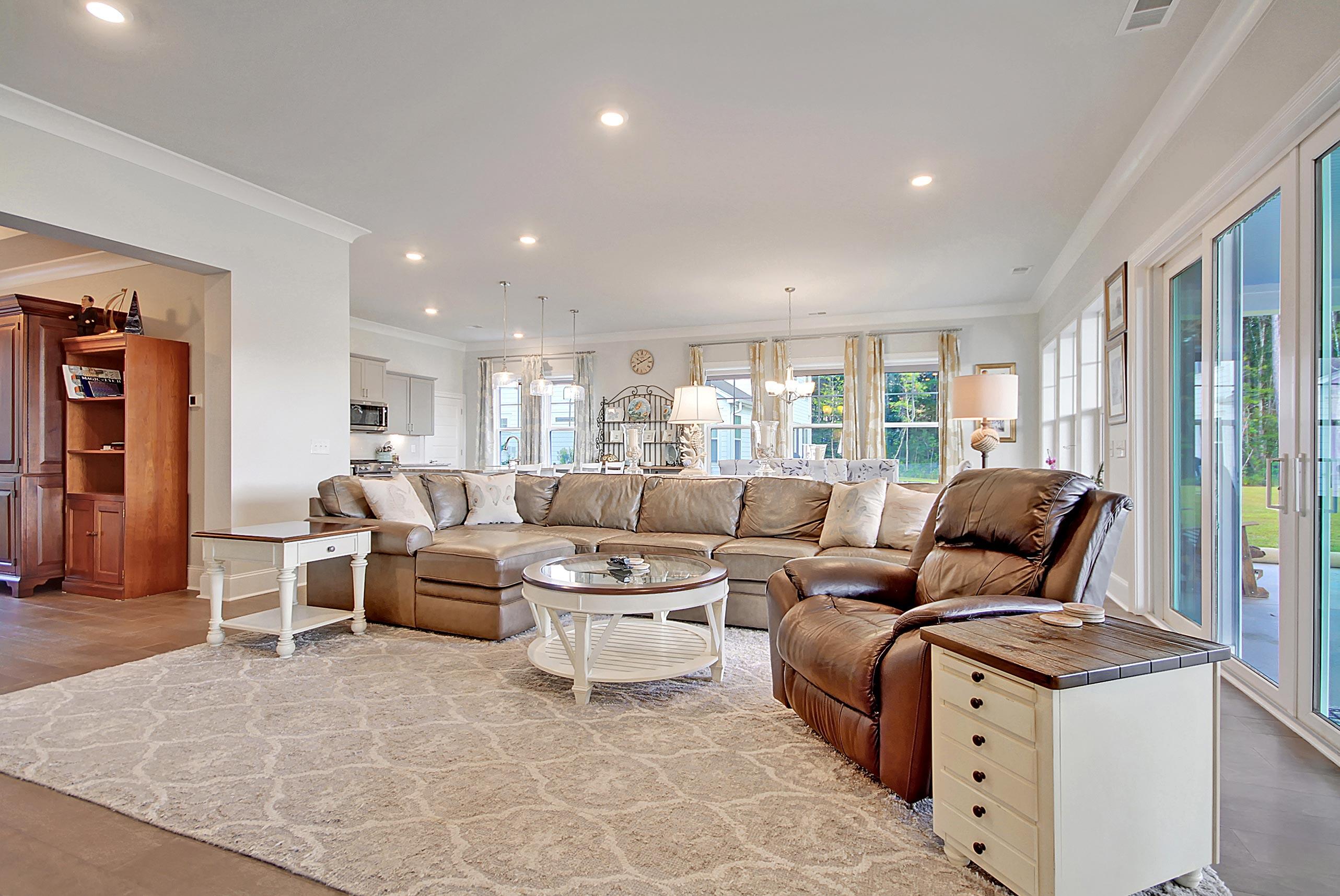 560 Pontoon Road Huger, SC 29450 - Photo 24 of 61 Family Room