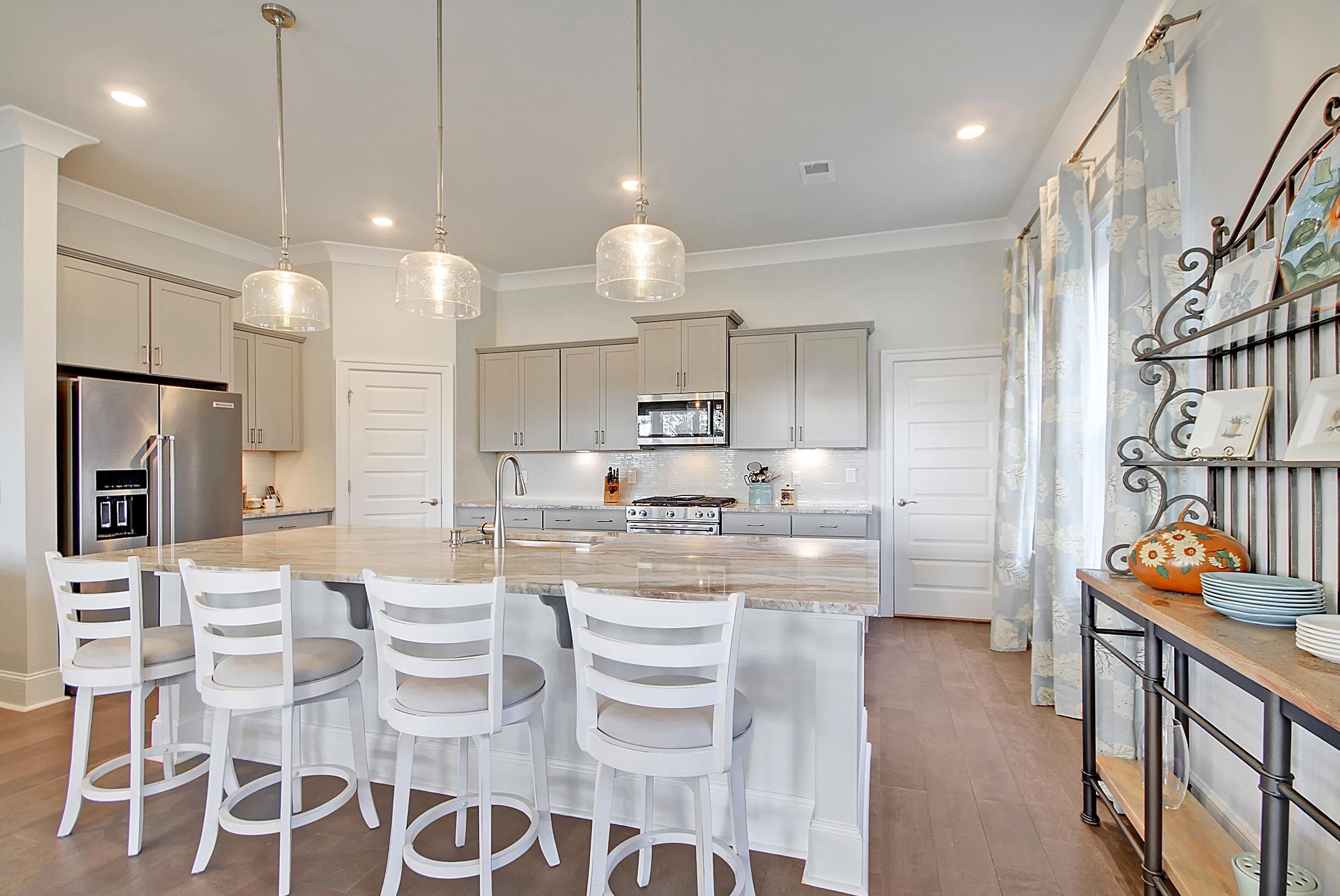 560 Pontoon Road Huger, SC 29450 - Photo 30 of 61 Kitchen