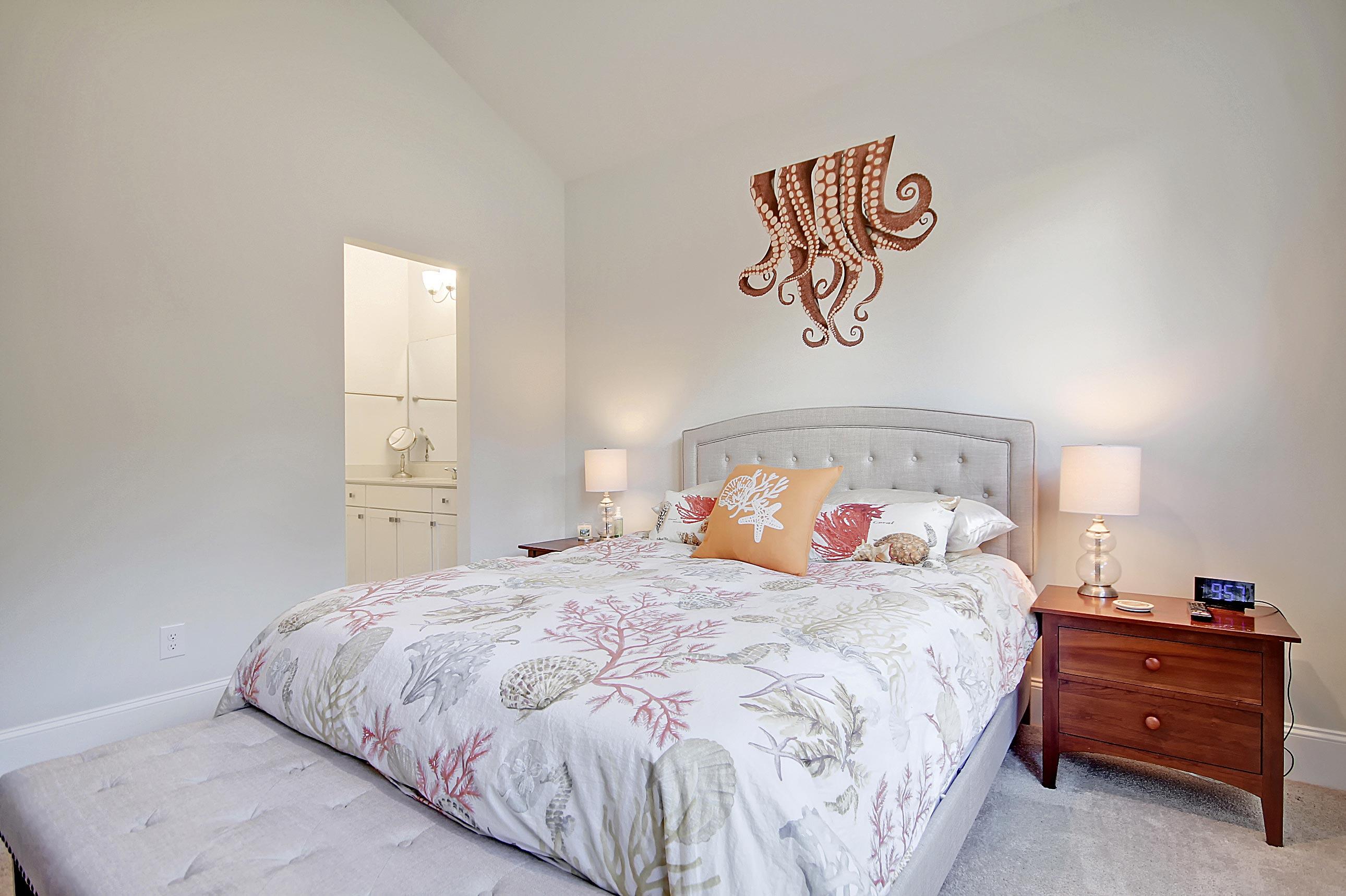 560 Pontoon Road Huger, SC 29450 - Photo 44 of 61 Jack and Jill Bath