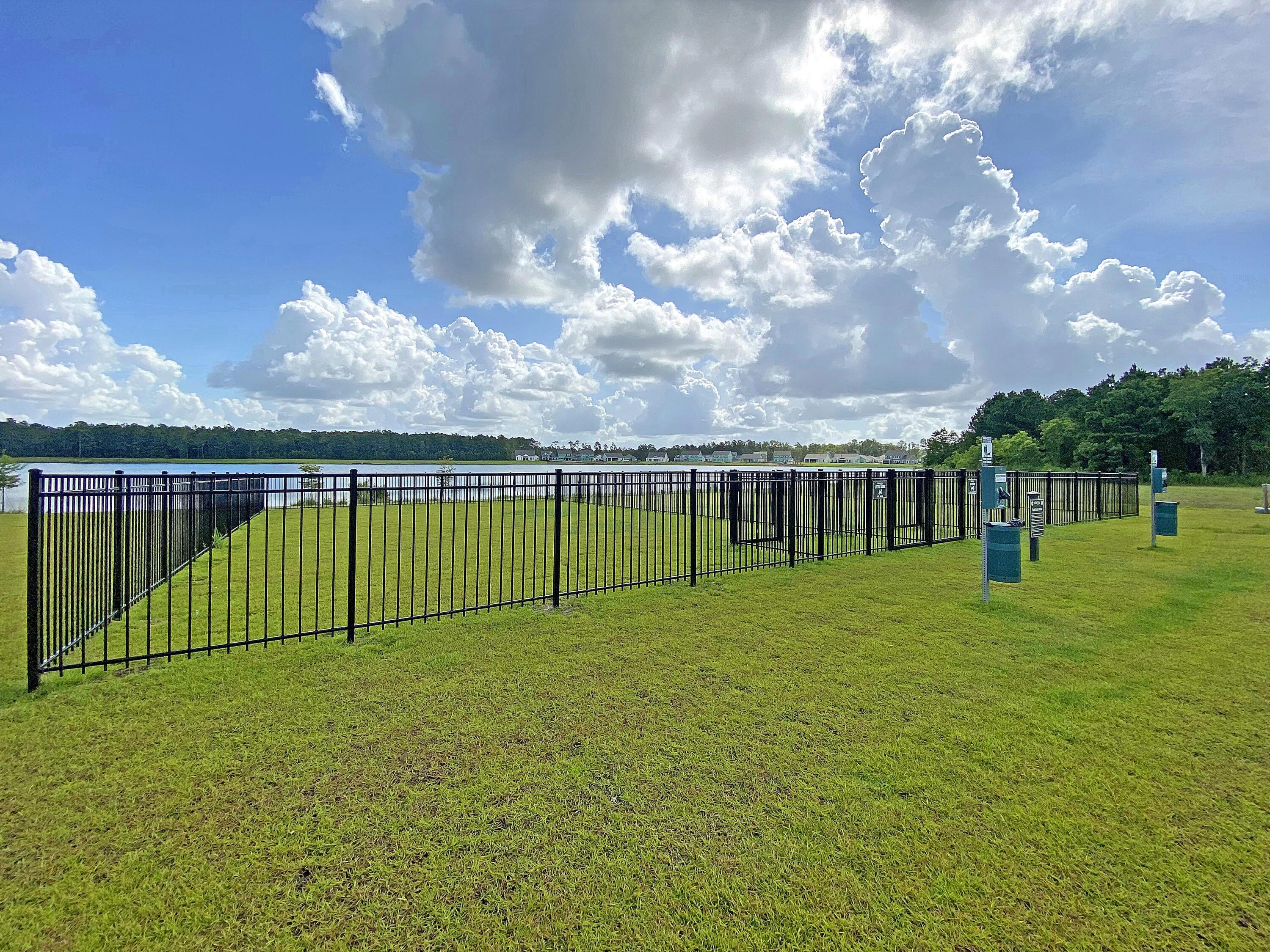 560 Pontoon Road Huger, SC 29450 - Photo 59 of 61 Amenities