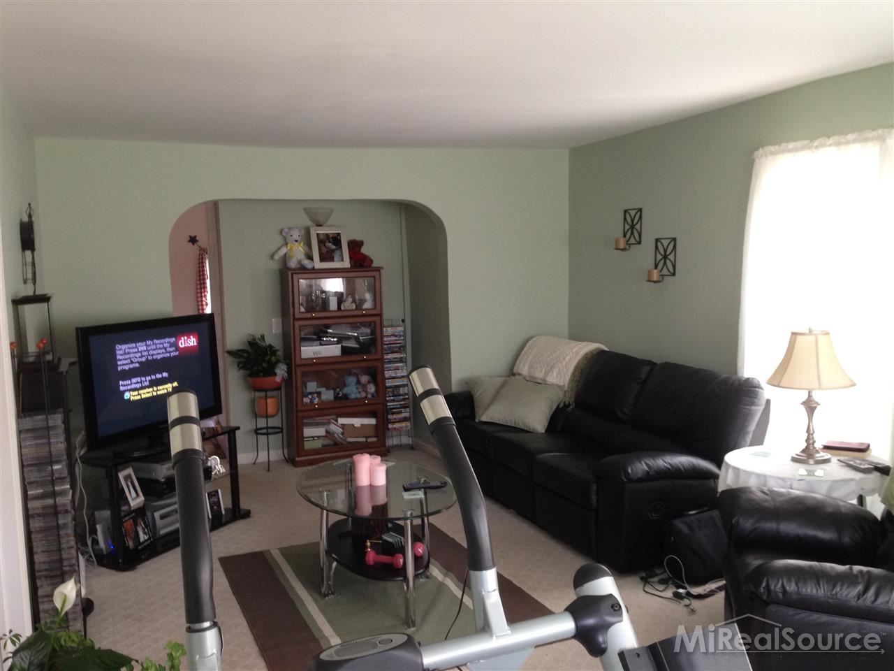 36141 Pound Road Richmond, MI 48062 - Photo 6 of 19 31198224-5.JPG