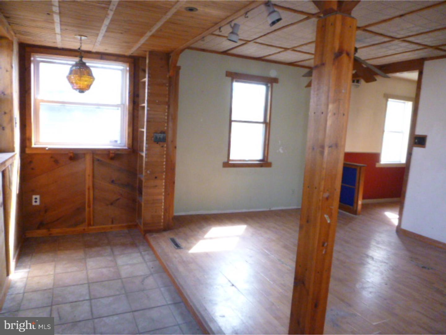 824 Excelsior Avenue Croydon, PA 19021 - Photo 2 of 10 Gallery Image 2