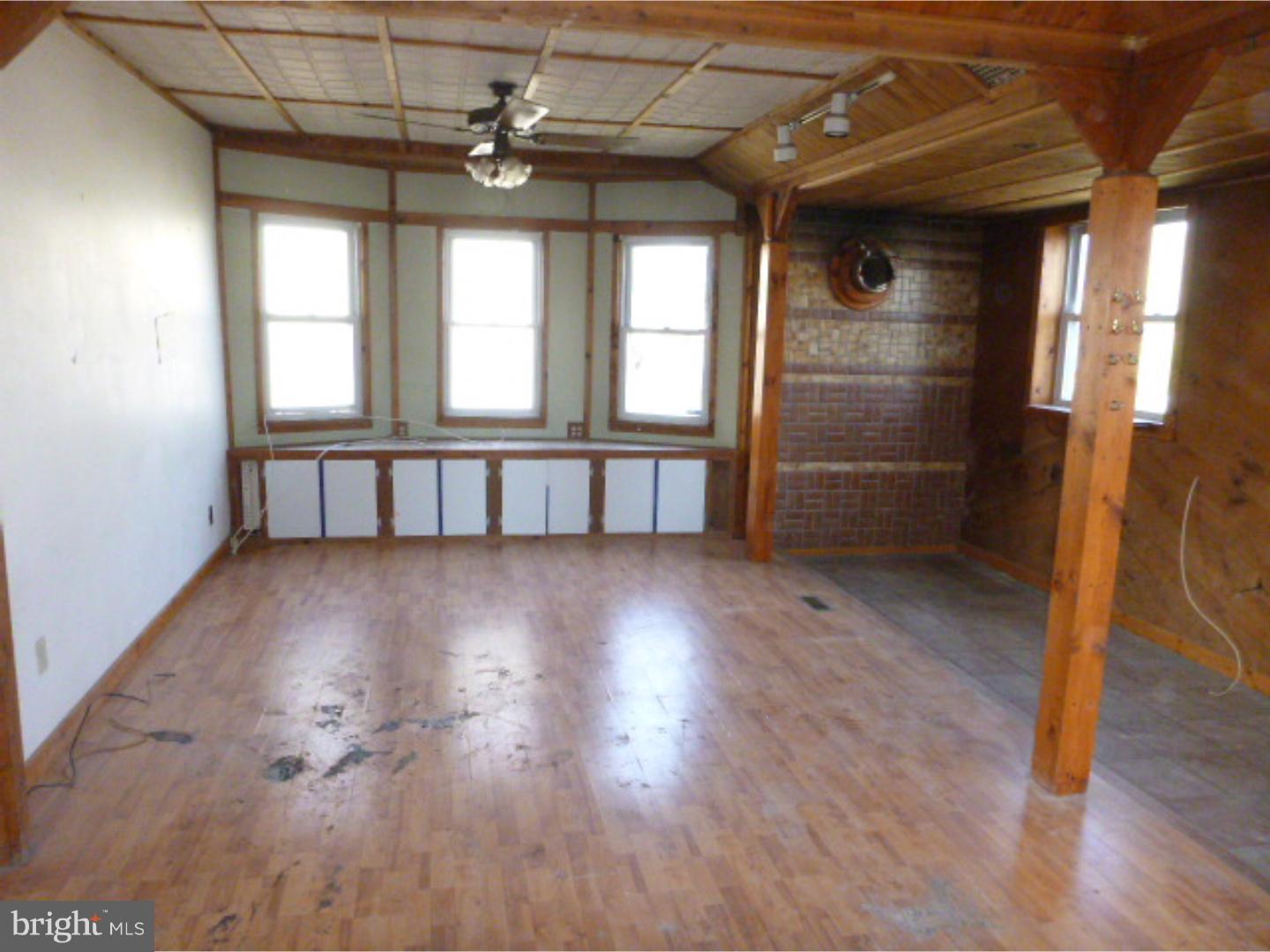 824 Excelsior Avenue Croydon, PA 19021 - Photo 3 of 10 Gallery Image 3