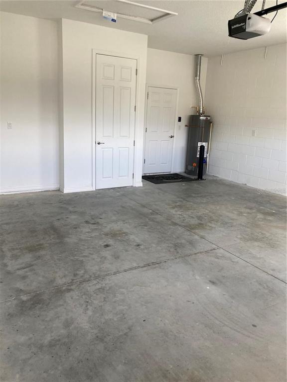 9877 Southwest 99th Loop Ocala, FL 34481 - Photo 10 of 10 a view of empty room