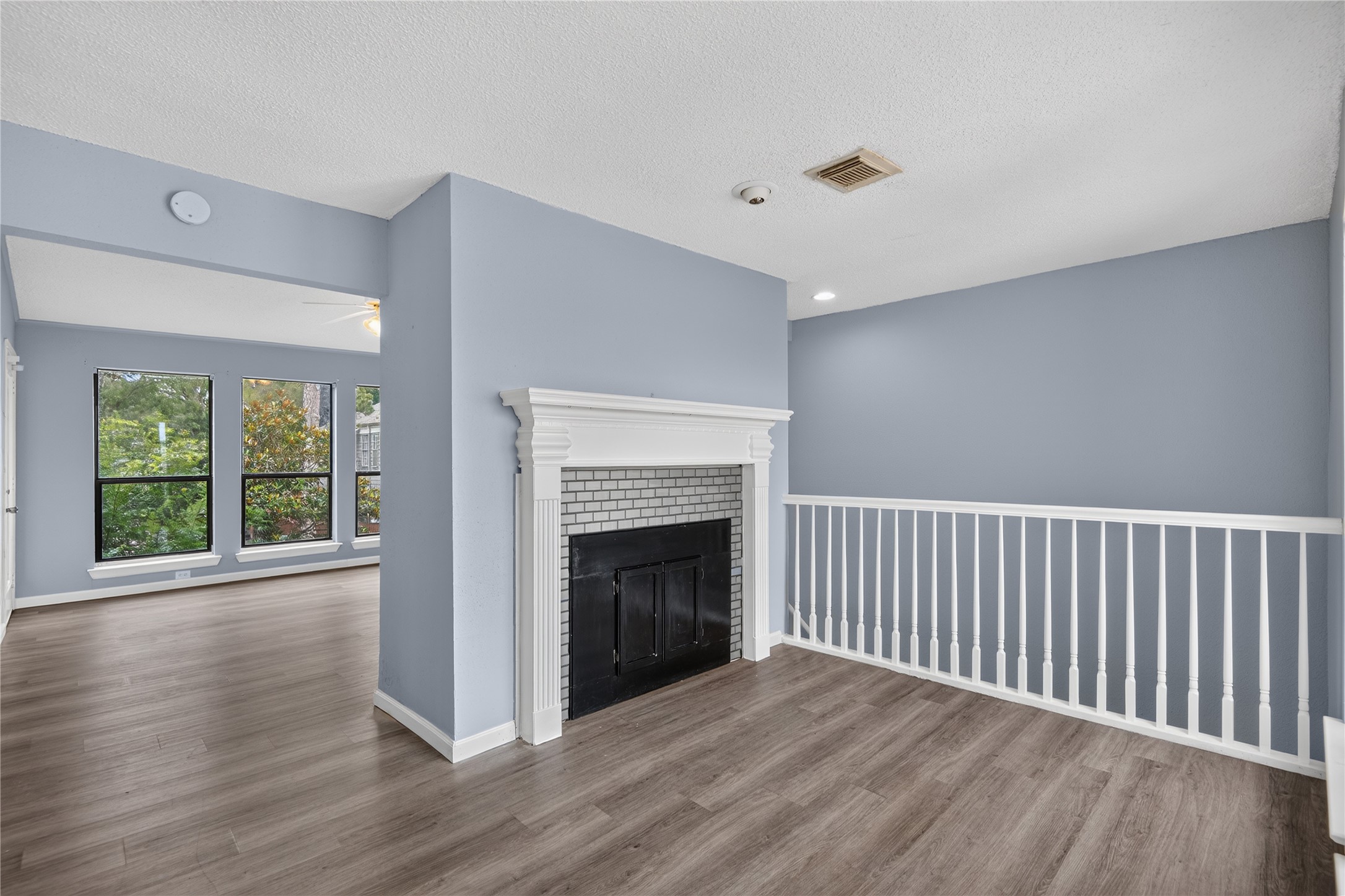 2277 South Kirkwood Road, Unit 910 Houston, TX 77077 - Photo 6 of 27