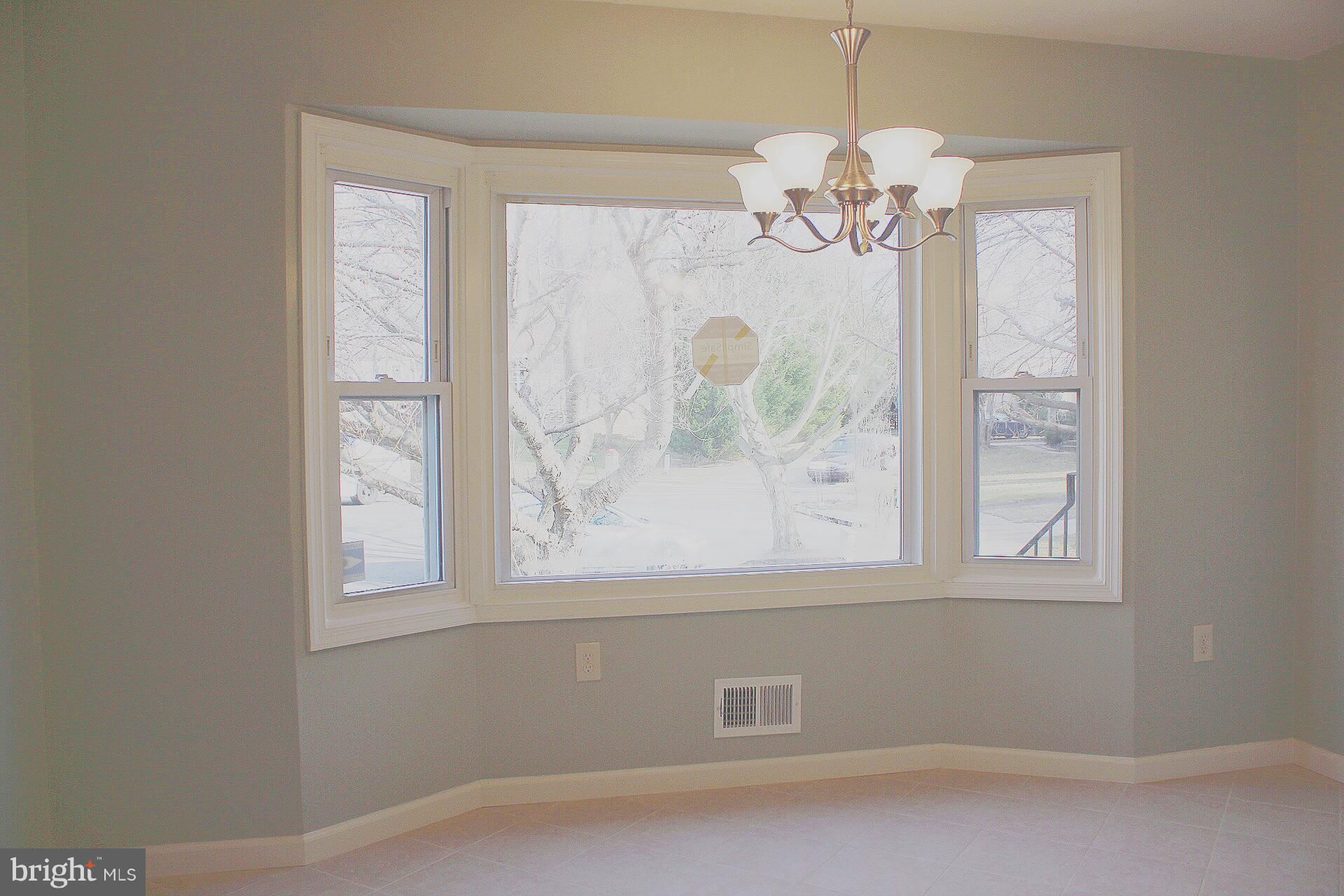 11719 Butlers Branch Road Clinton, MD 20735 - Photo 9 of 25 Dining Room