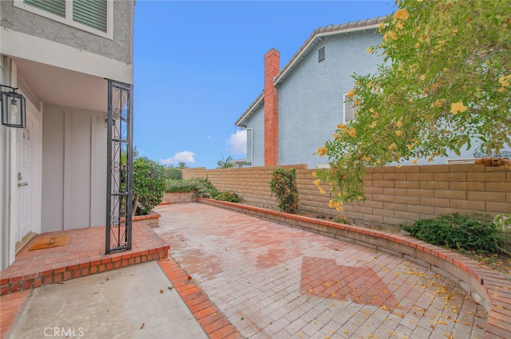 1441 Rolling Knoll Road Diamond Bar, CA 91765 - Photo 4 of 37 Gallery Image 4