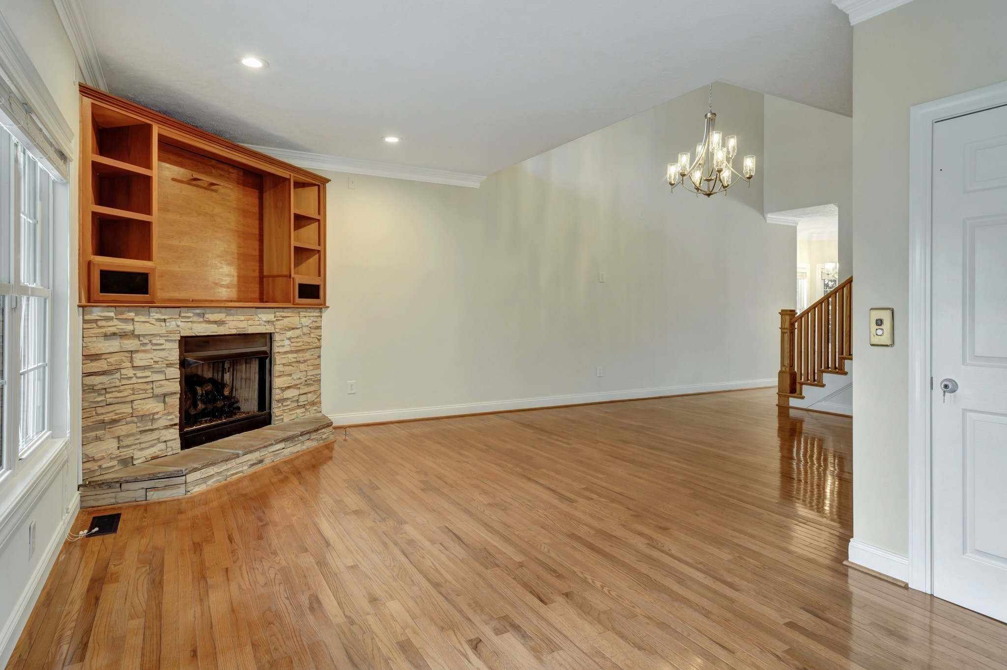 1900 Tinnin Road, Unit A5 Goodlettsville, TN 37072 - Photo 17 of 41 wooden floor in an empty room with a fireplace