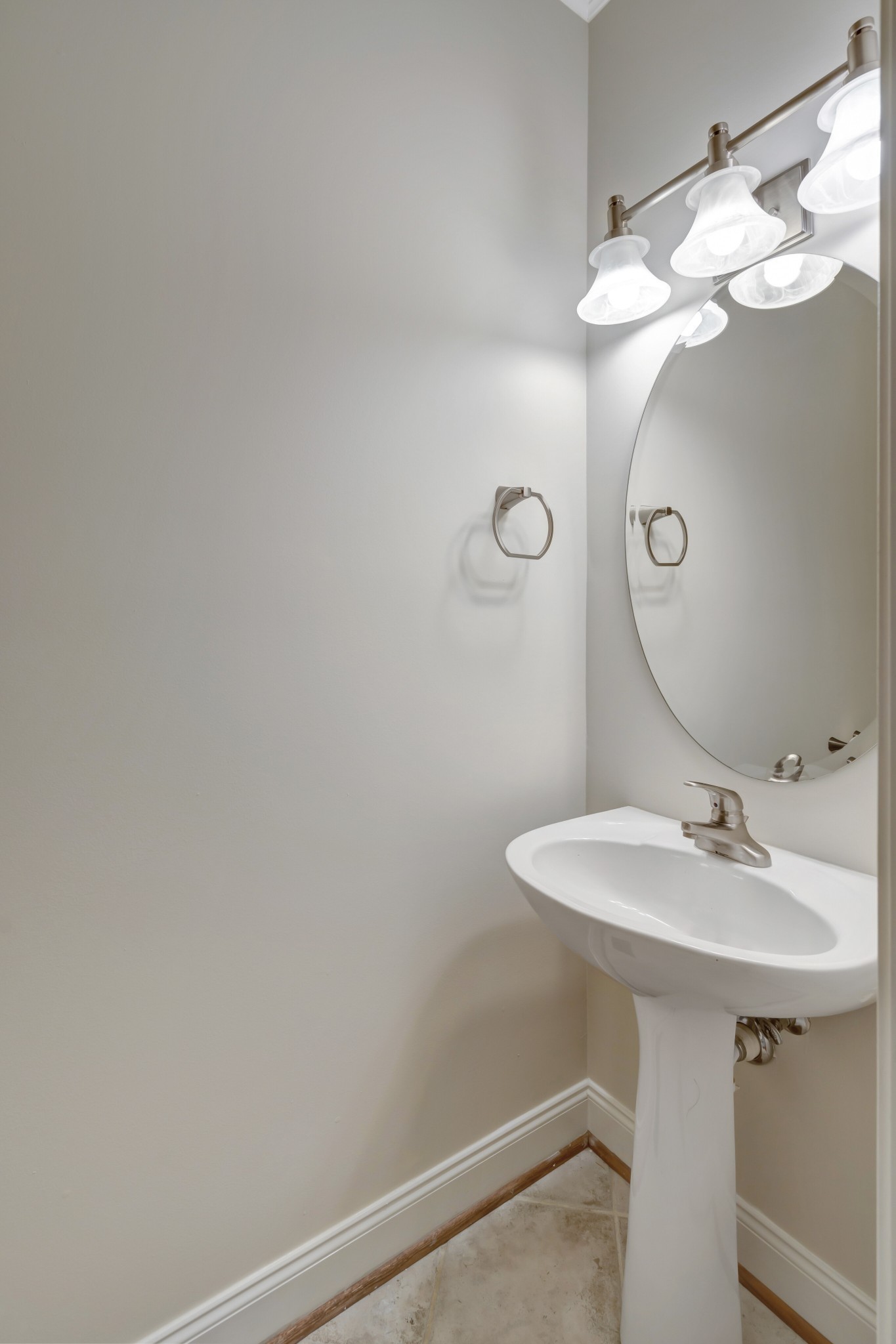 1900 Tinnin Road, Unit A5 Goodlettsville, TN 37072 - Photo 18 of 41 a bathroom with a sink and mirror