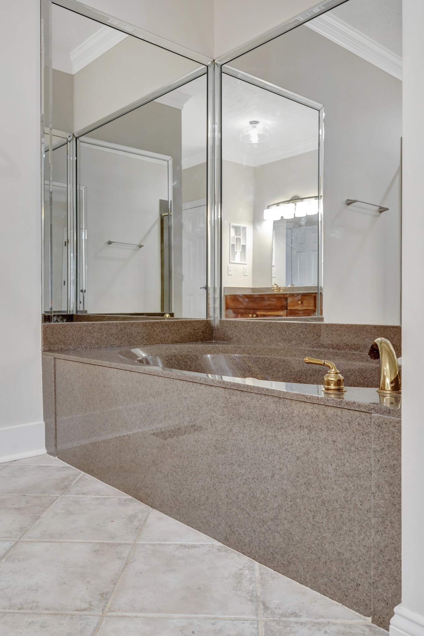 1900 Tinnin Road, Unit A5 Goodlettsville, TN 37072 - Photo 22 of 41 a view of bathroom with bathtub and shower