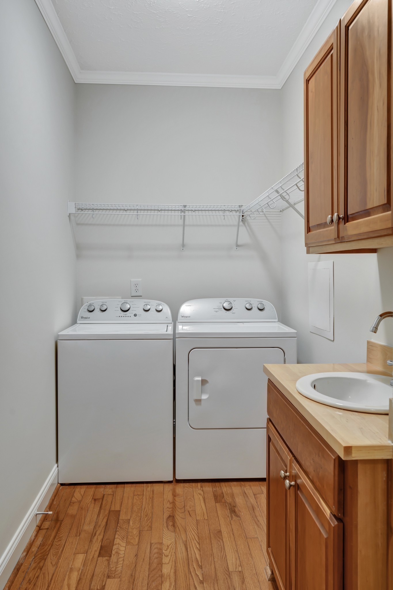 1900 Tinnin Road, Unit A5 Goodlettsville, TN 37072 - Photo 27 of 41 a utility room with dryer and washer