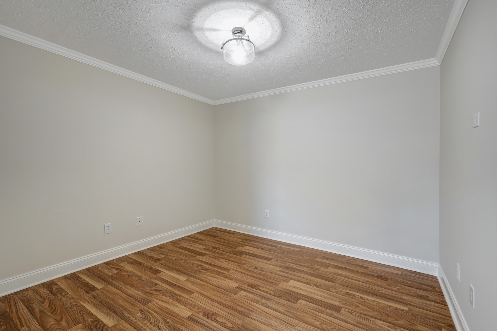 1900 Tinnin Road, Unit A5 Goodlettsville, TN 37072 - Photo 31 of 41 a view of empty room with wooden floor