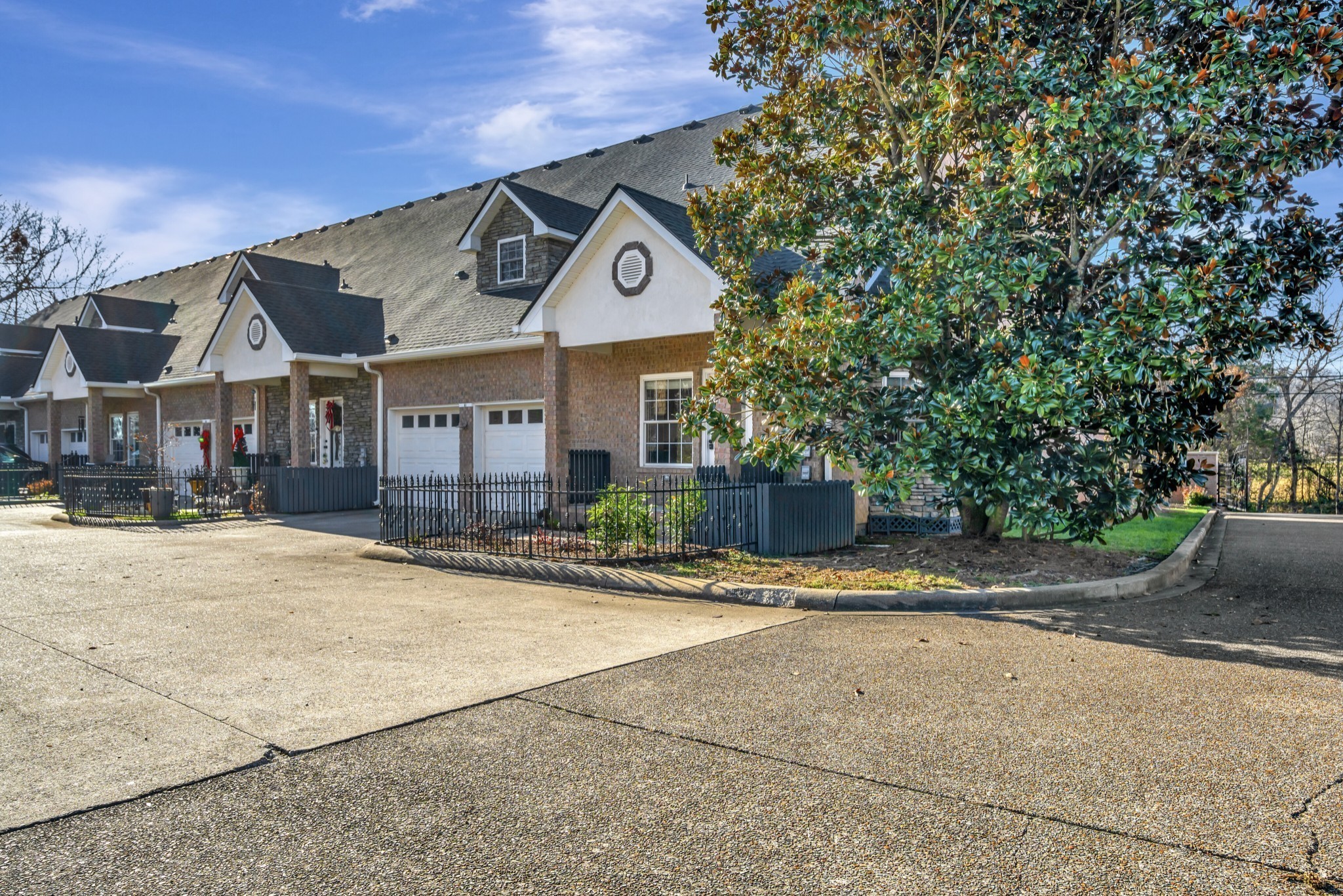 1900 Tinnin Road, Unit A5 Goodlettsville, TN 37072 - Photo 4 of 41 a front view of a house with yard