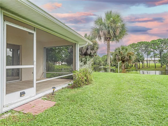 $1,950 | 301 South Wimbrow Drive, Sebastian, FL 32958