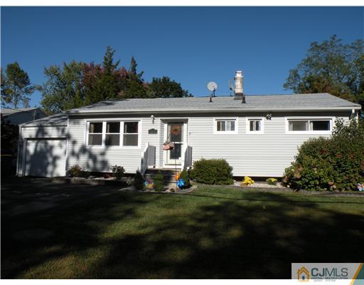 352 Marlboro Road Old Bridge, NJ 08857 - Photo 1 of 11 Gallery Image 1