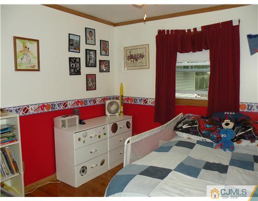 352 Marlboro Road Old Bridge, NJ 08857 - Photo 10 of 11 Gallery Image 10