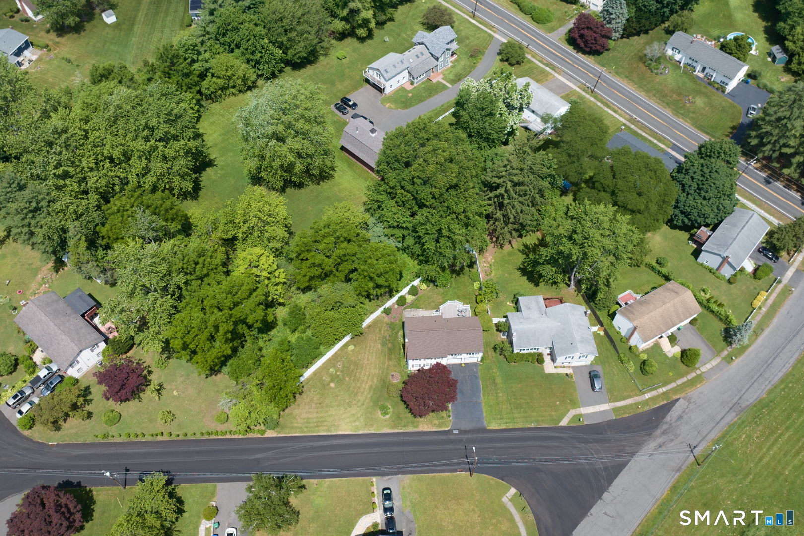 4 Lee Circle Bloomfield, CT 06002 - Photo 38 of 38