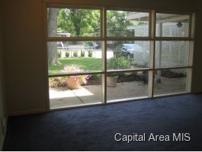 416 East Ash Street Springfield, IL 62703 - Photo 2 of 10