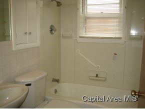 416 East Ash Street Springfield, IL 62703 - Photo 9 of 10