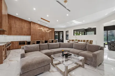 $8,995,000 | 17872 Fieldbrook Circle East, Boca Raton, FL 33496