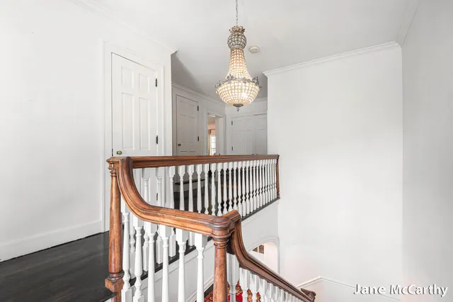 $1,899,000 | 270 Lakeside Drive Southeast, East Grand Rapids, MI 49506